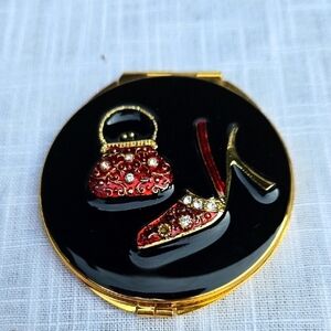 VINTAGE  NEW WOMAN 'S  BOMBAY  COMPANY  3 PIECE  SOCIALITE  GIFT SET  RED  BLACK